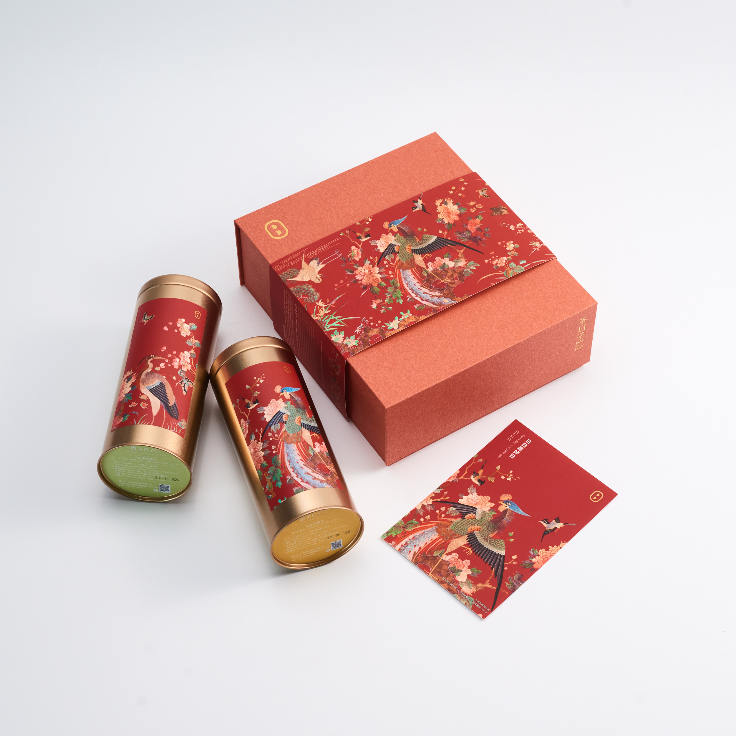 吉光祥羽 好日成雙禮盒 花鳥刺繡橫批 Good Luck Tea Gift Set 『Ching Dynasty, Lateral Curtain Embroidered with Flowers and Birds』